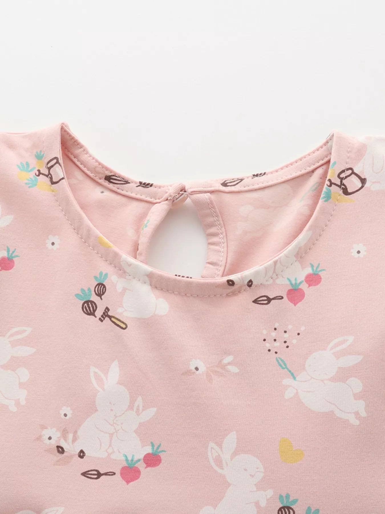 d811eab69e1e4920b84f245c40c8853f-Max-Origin